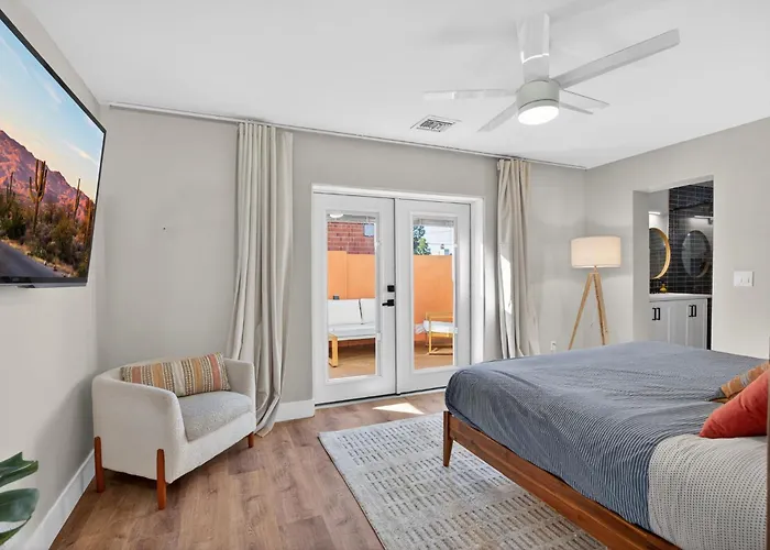 Stylish 6br Pool Sleeps 12 Near Old Town * Scottsdale