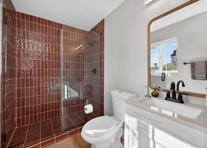 Stylish 6br Pool Sleeps 12 Near Old Town Scottsdale
